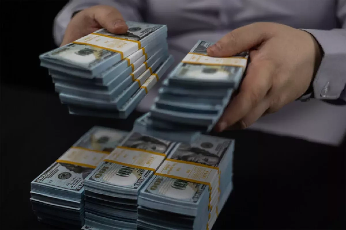 EDB: Russia invests $4.7 billion in Azerbaijan