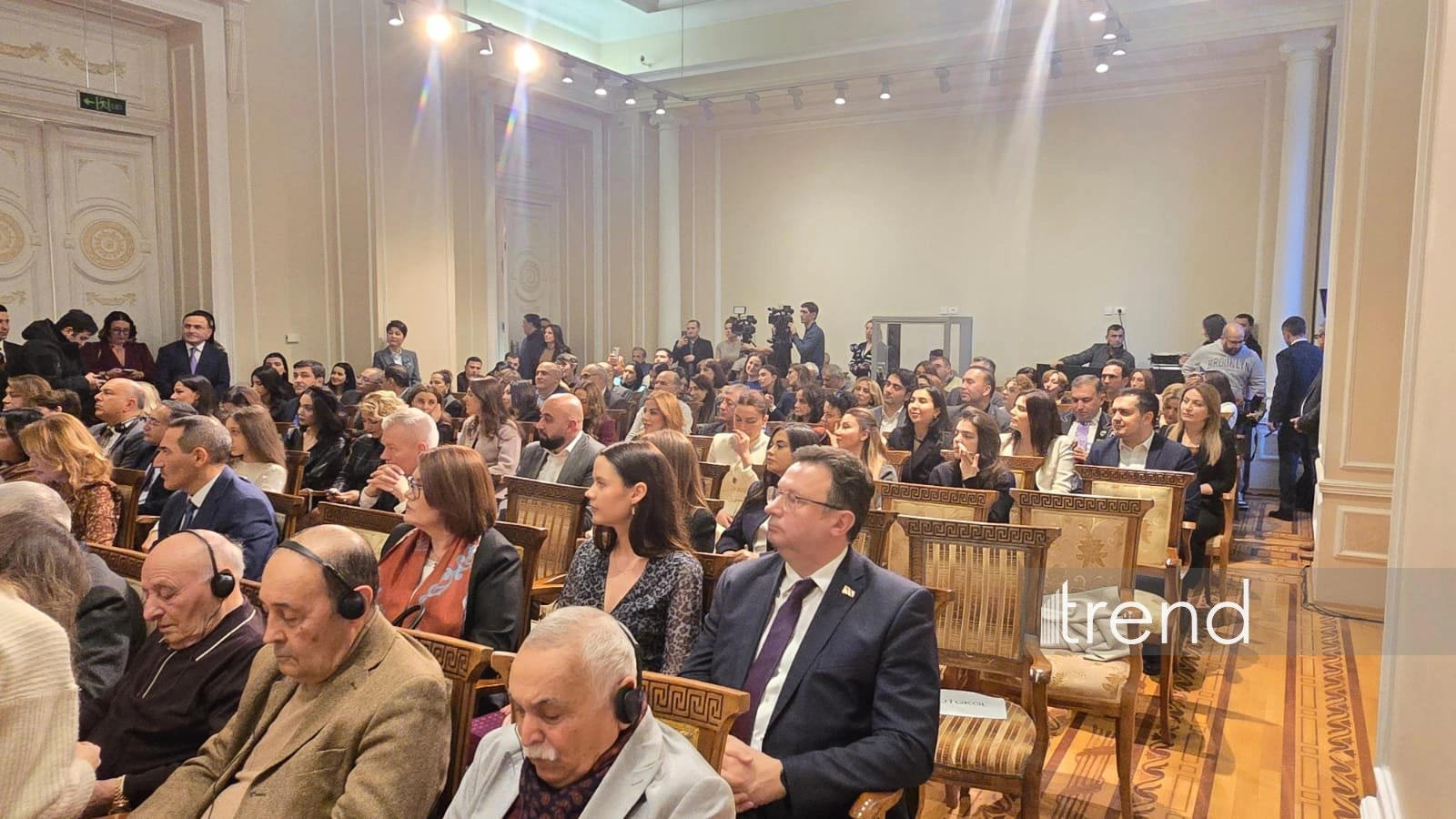 bp's contribution to promotion of nonconformist movement in Azerbaijan's fine arts (PHOTO)