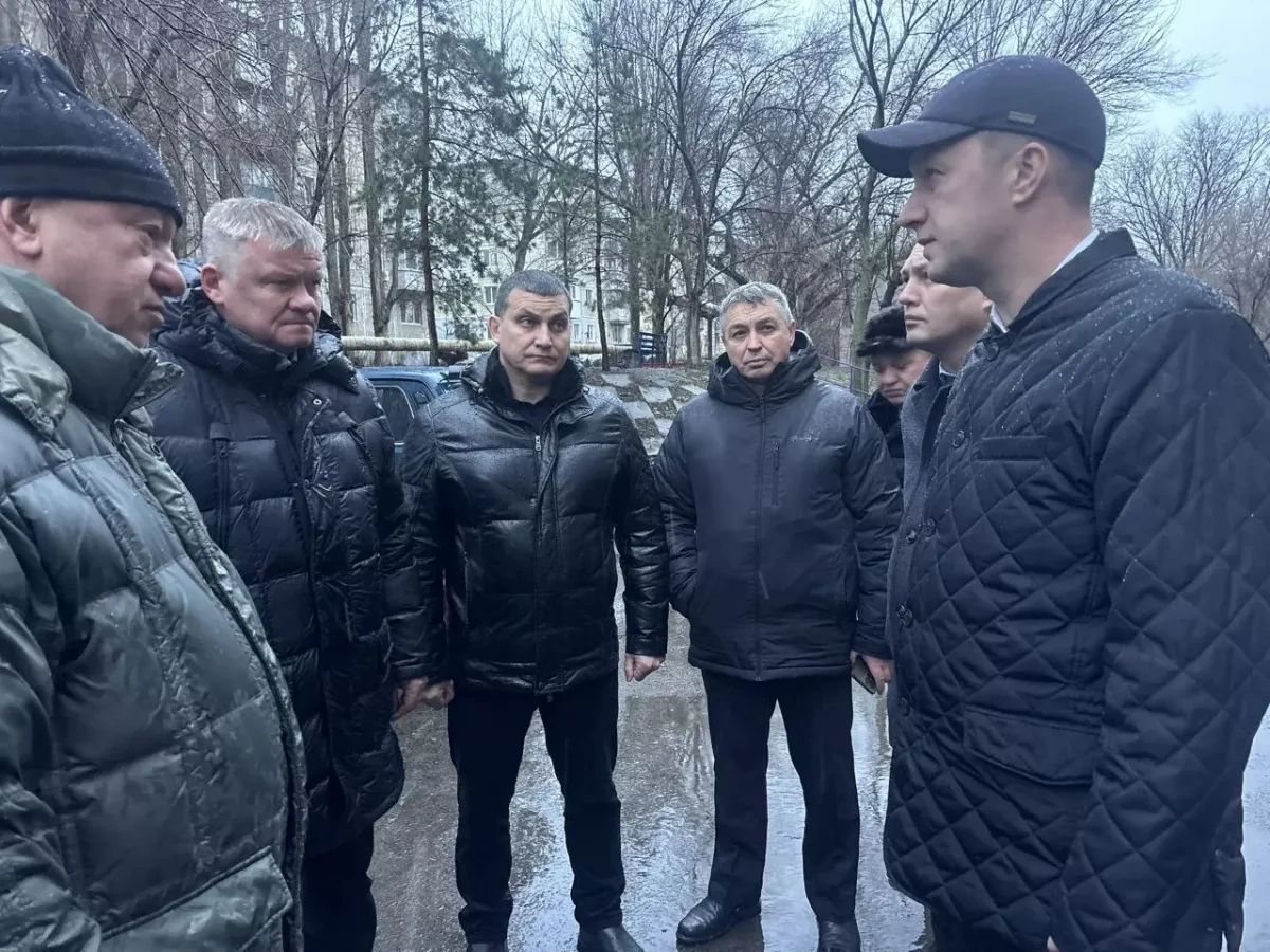 Drone attack on Russia's Saratov leaves two dead, damages residential buildings photo