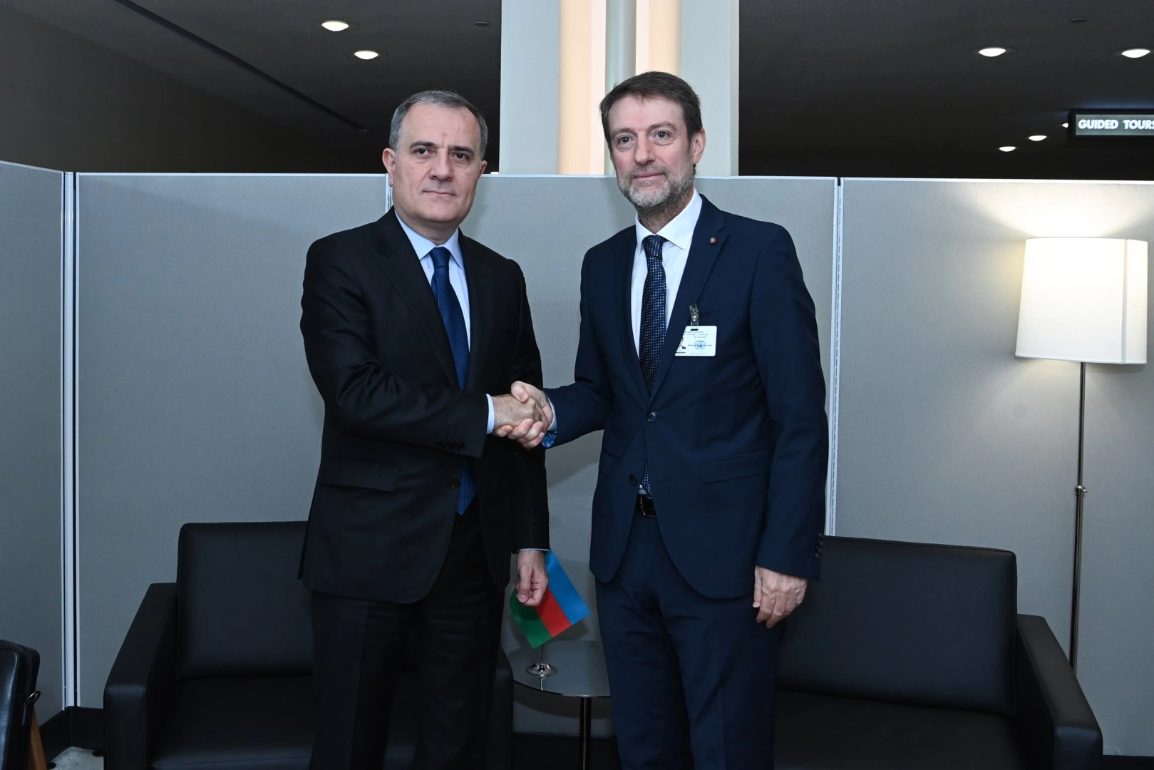 Azerbaijani FM delivers details of ongoing peace process with Armenia to Albania (PHOTO)