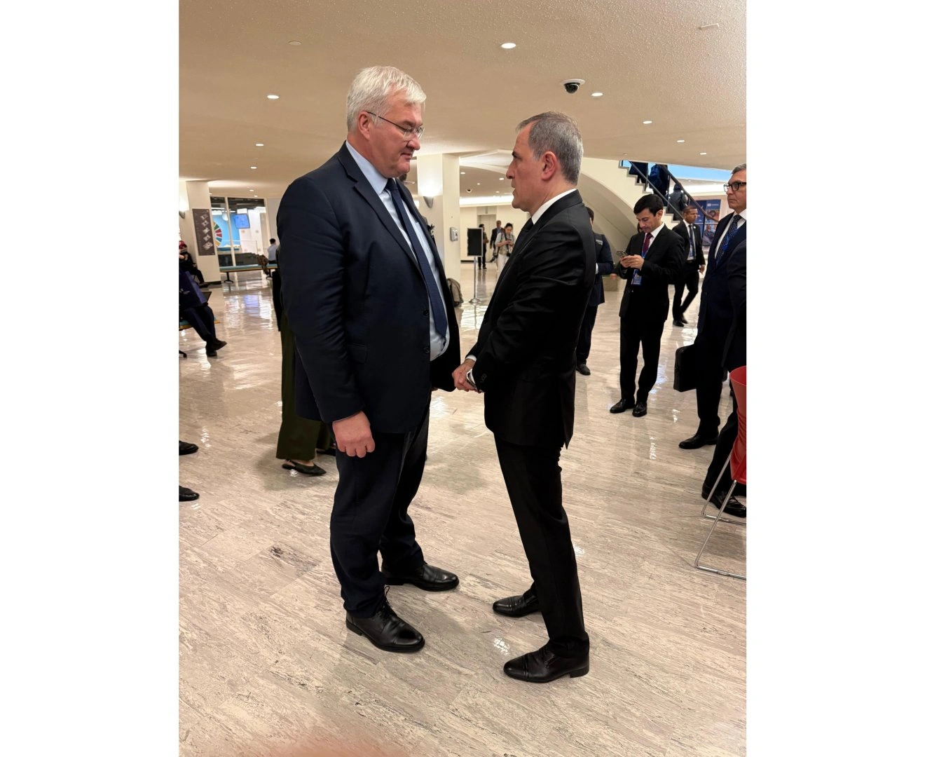 Foreign Ministers of Azerbaijan and Ukraine discuss issues of peace and security
