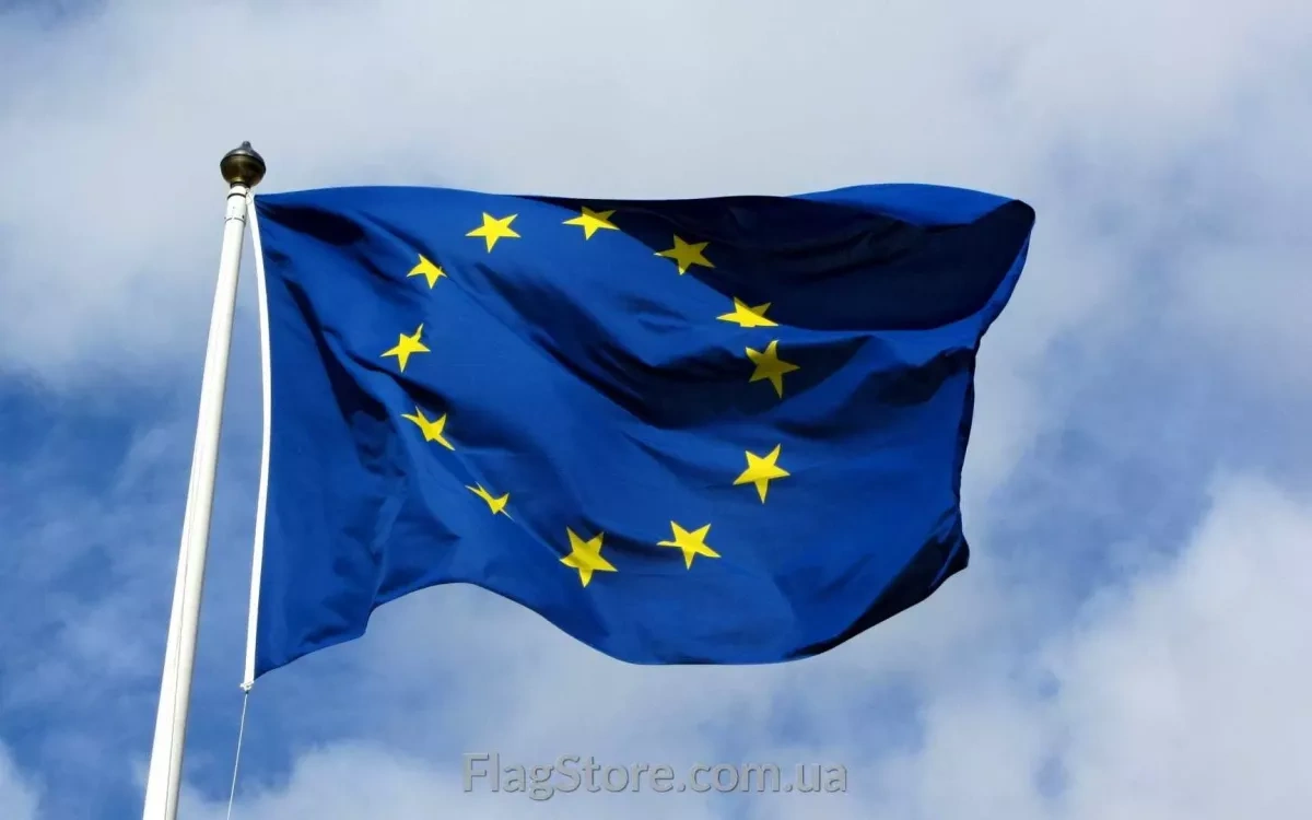 Polish opposition moves to criminalise insults to EU symbols