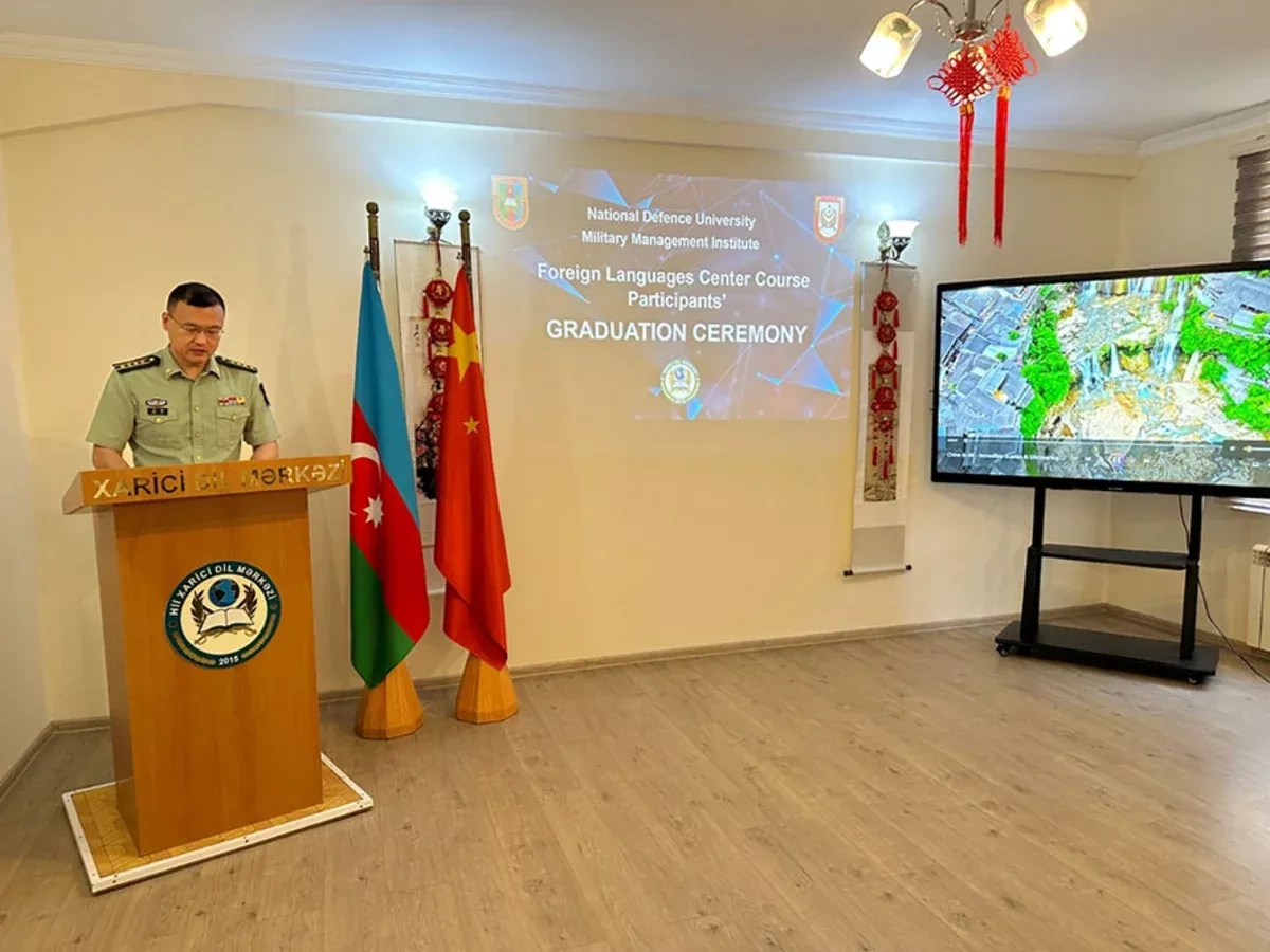 Azerbaijani servicemen complete Chinese language training PHOTO