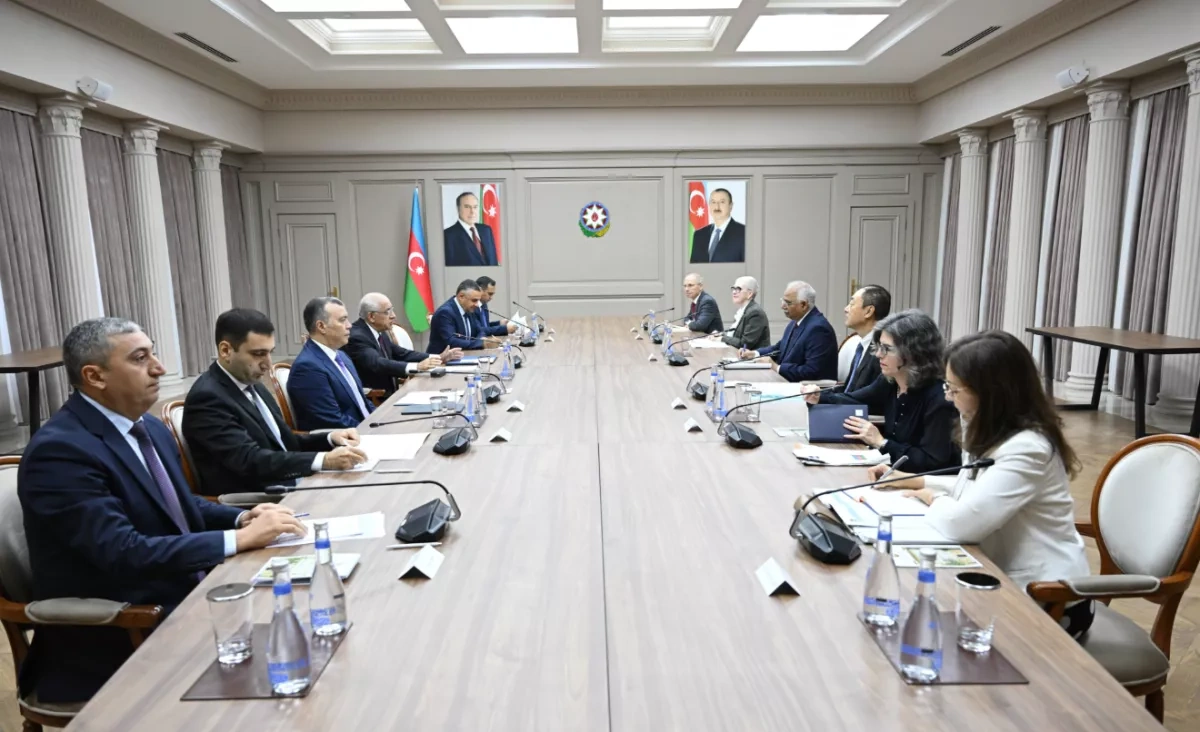 Azerbaijani PM discusses cooperation with Asian Development Bank