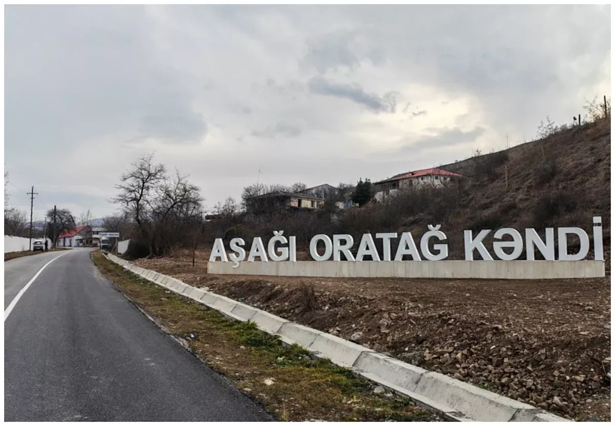 Two families recieve keys to new homes in Azerbaijan's Aghdara district