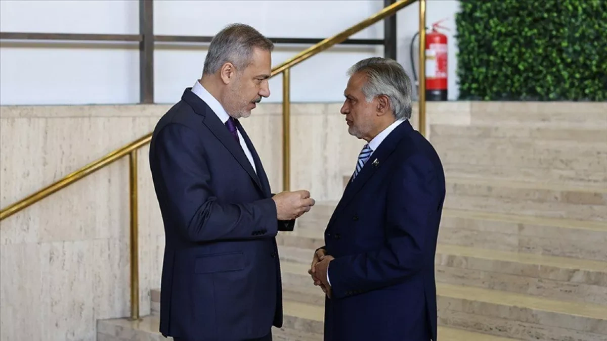 Diplomatic call between Turkish, Pakistani FMs focuses on Islamabad talks