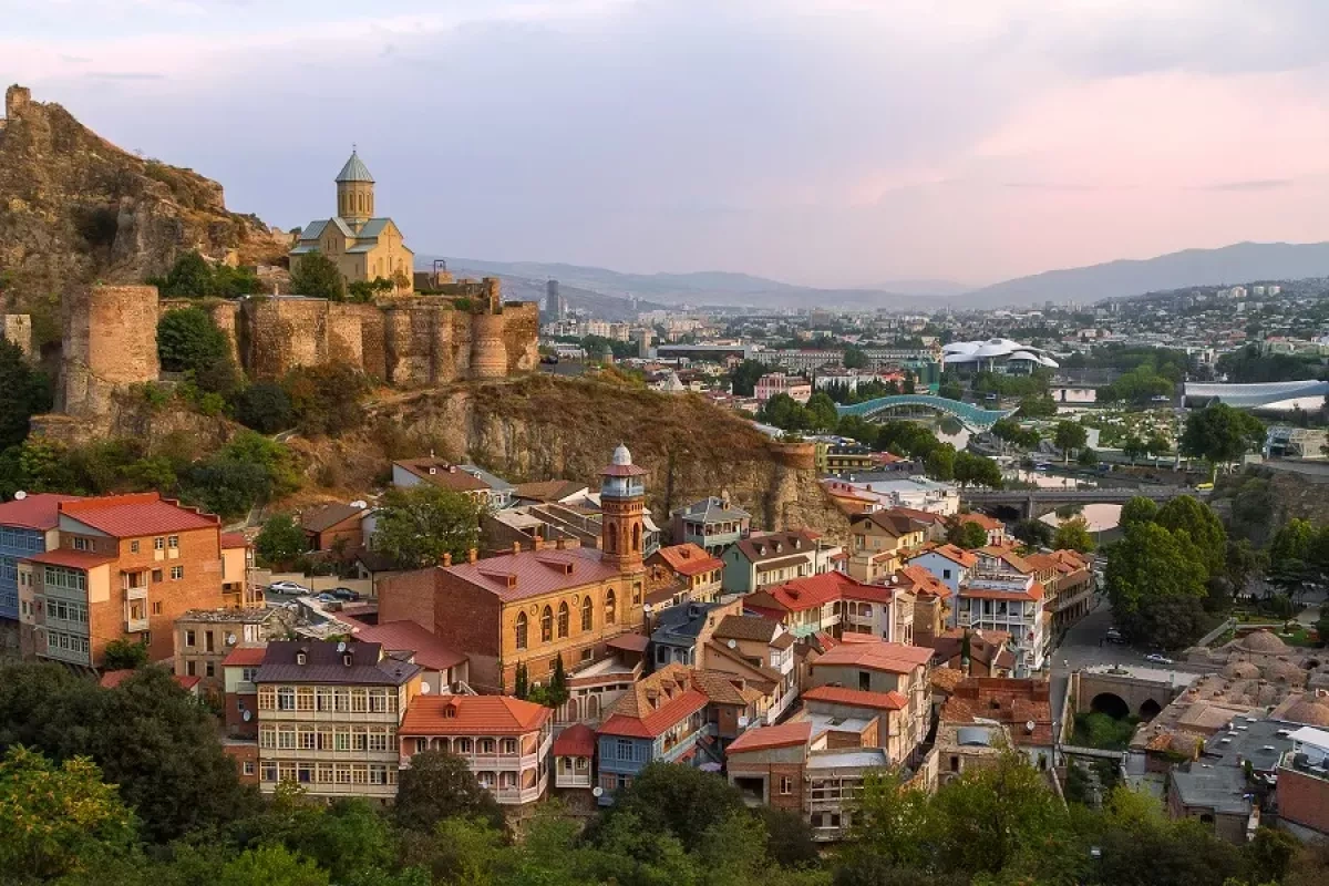 Over 54,000 people in Georgia identify Russian as their native language