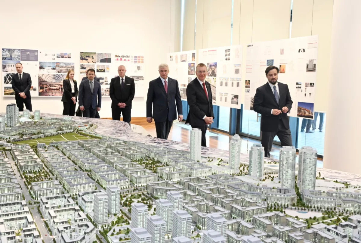 Latvian president tours White City development in Baku PHOTO