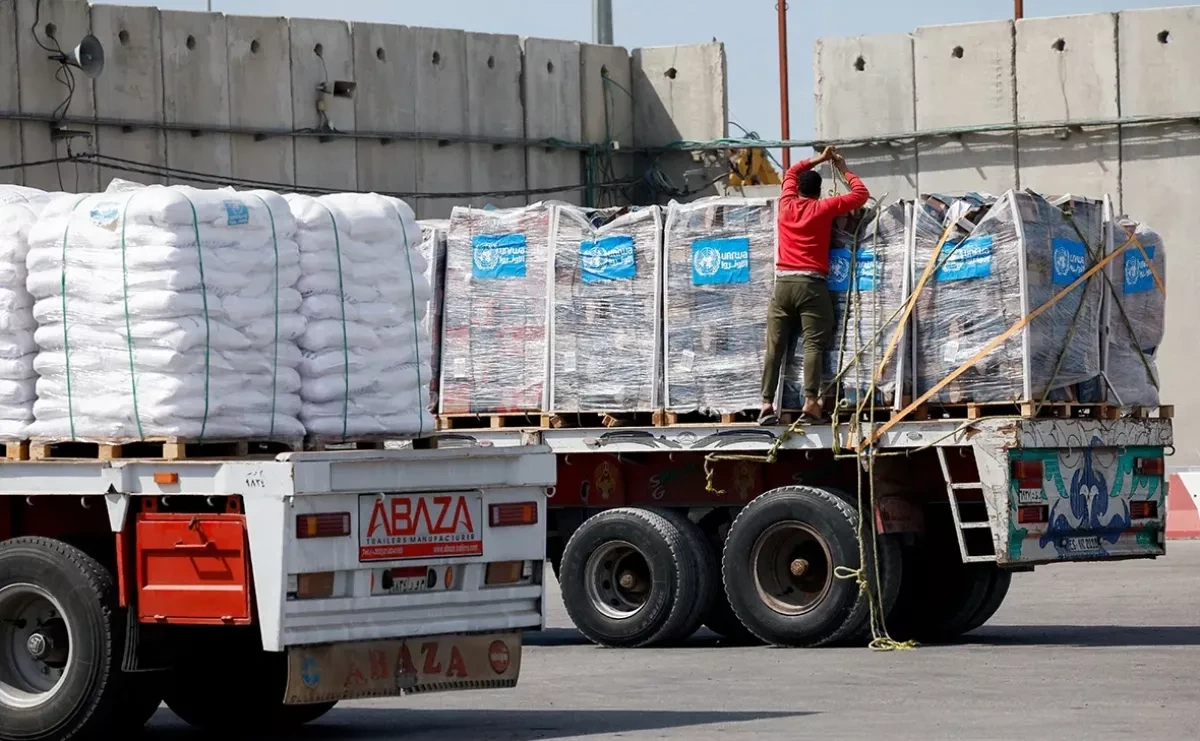 Israel closes Gaza crossings after Iranian missile strikes, halts aid entry