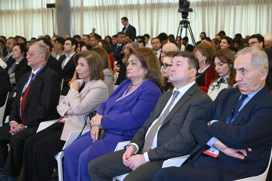 Heydar Aliyev Foundation VP Leyla Aliyeva attends presentation of 3rd edition of “Book of Peace” dedicated to Azerbaijan (PHOTO)