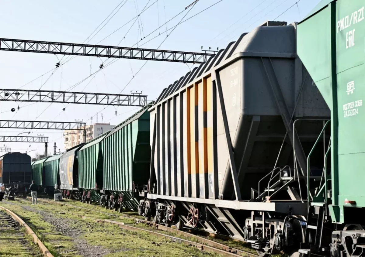 Azerbaijan transits Russian grain to Armenia UPDATED / PHOTO