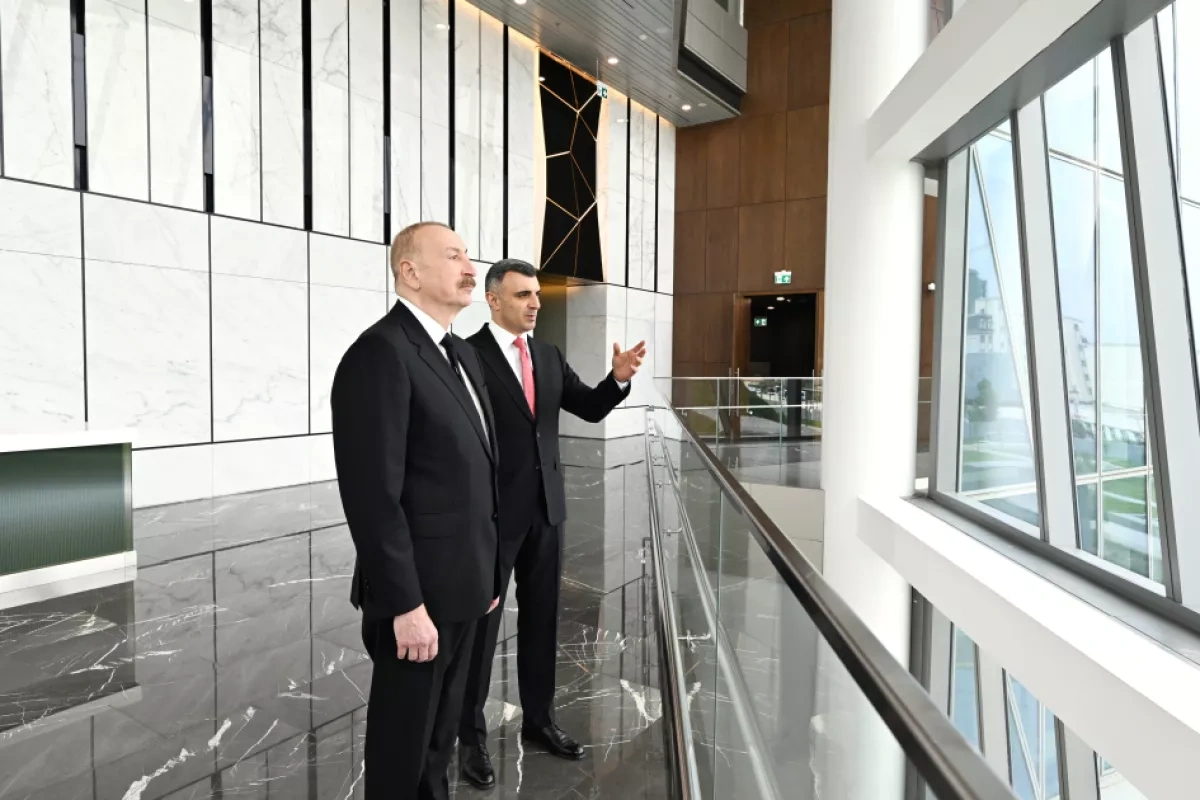Azerbaijani president inaugurates new Central Bank administrative building PHOTO