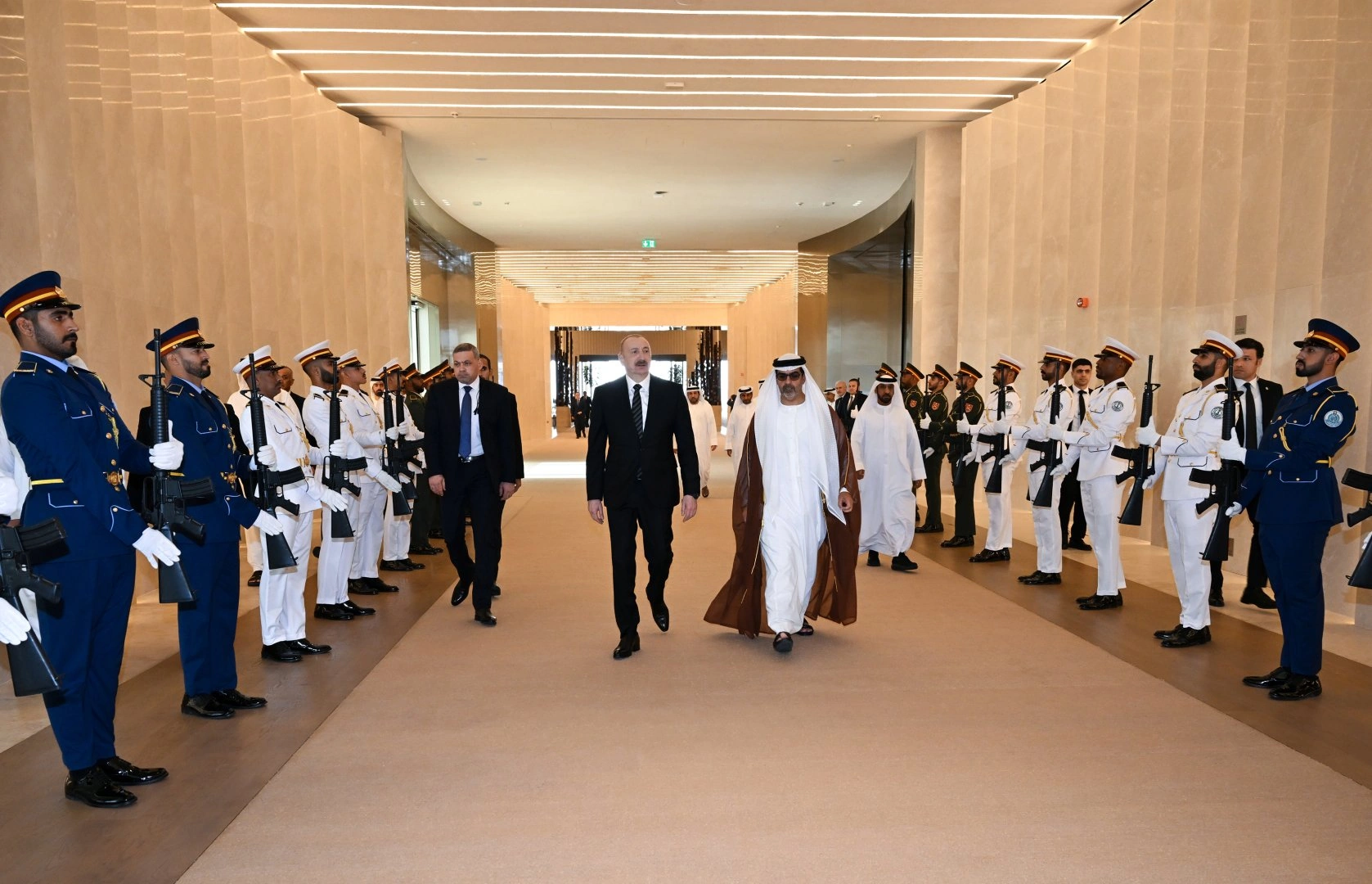 President Ilham Aliyev concludes visit to the United Arab Emirates (FOTO)