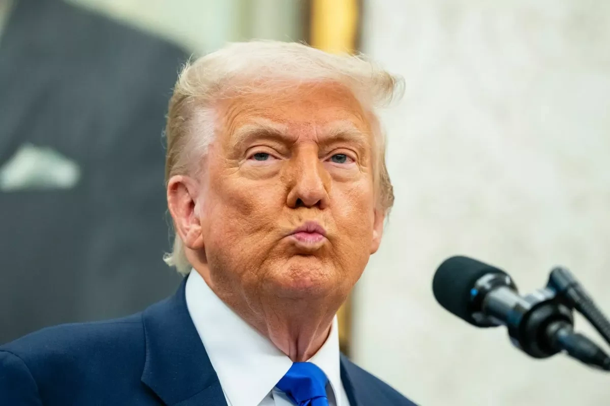 FT: Trump’s approval rating falls to new historic low