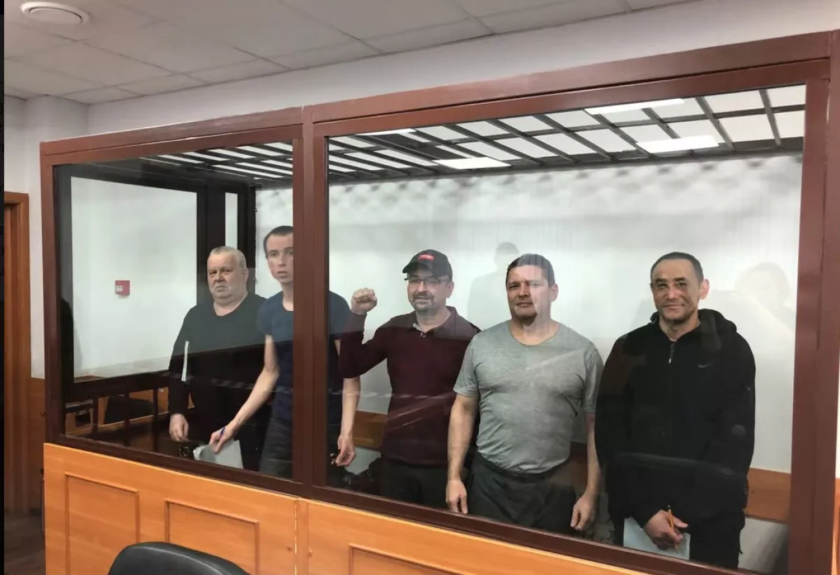 Russian court jails Ufa Marxist circle members over plot to seize power