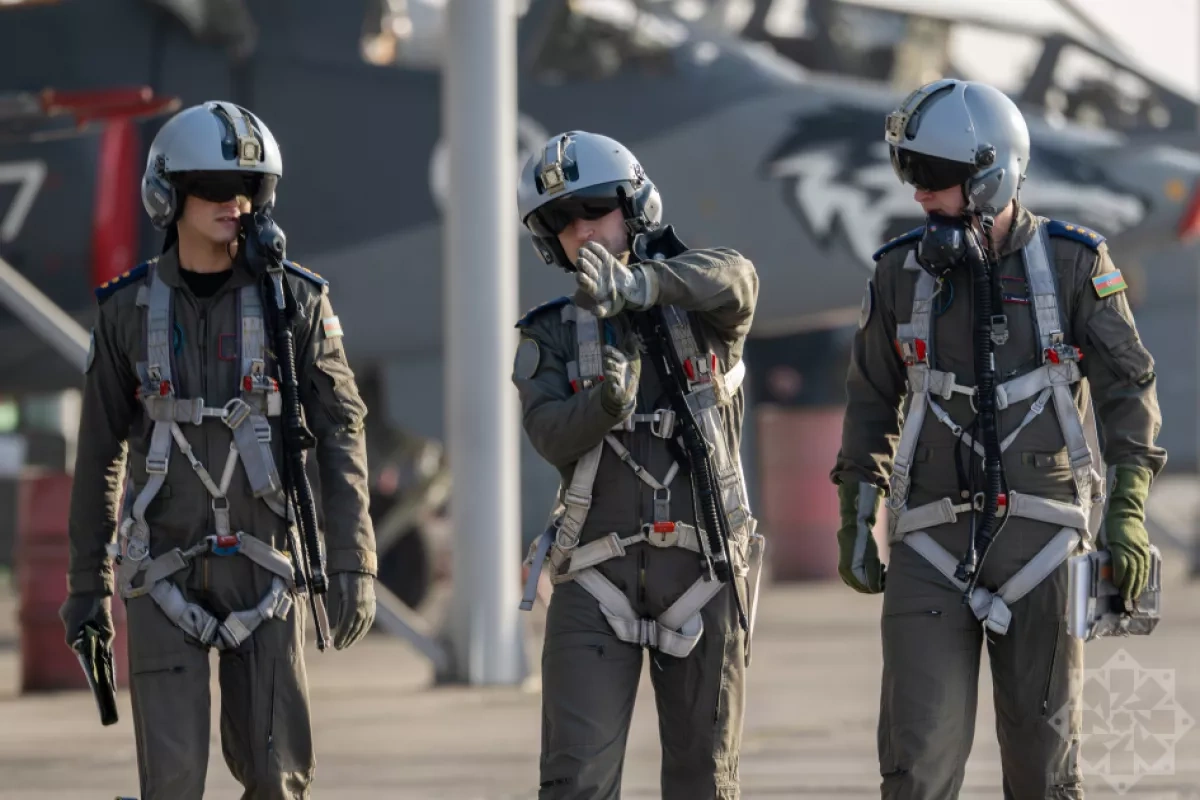 Azerbaijan marks Air Force Day Photo