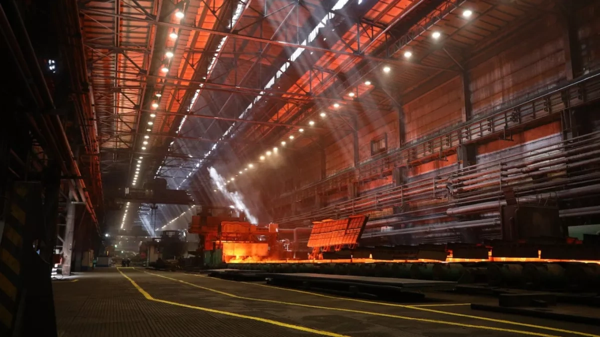 Russia’s steel production falls to 15-year low amid economic pressure