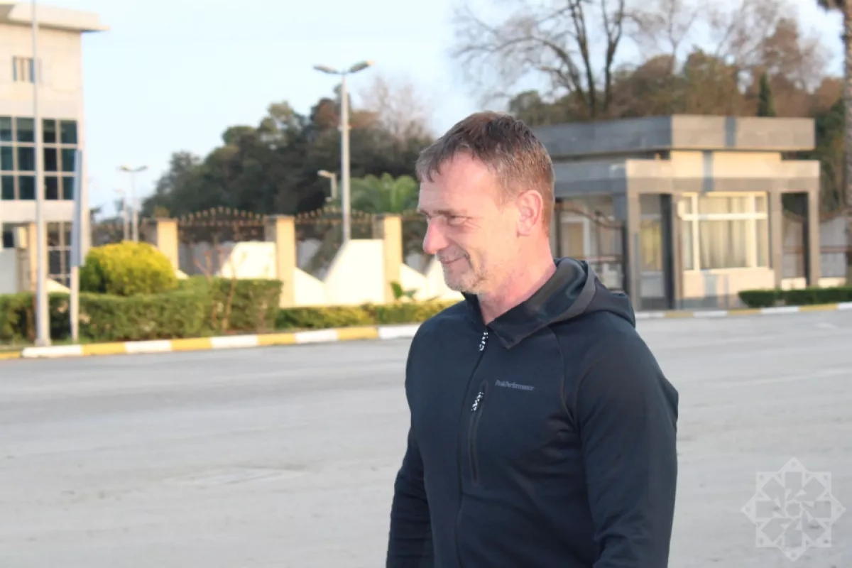 Swedish, Czech diplomats evacuated from Iran via Azerbaijan Photo