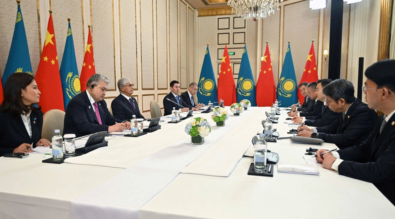 Kazakhstan, China's CCCC advance strategic transport and energy projects