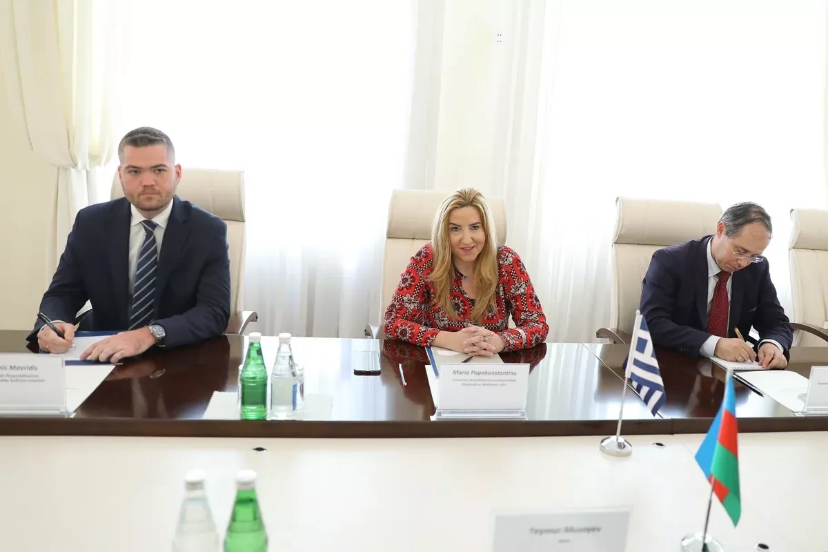 Azerbaijan, Greece strengthen cooperation in healthcare PHOTO