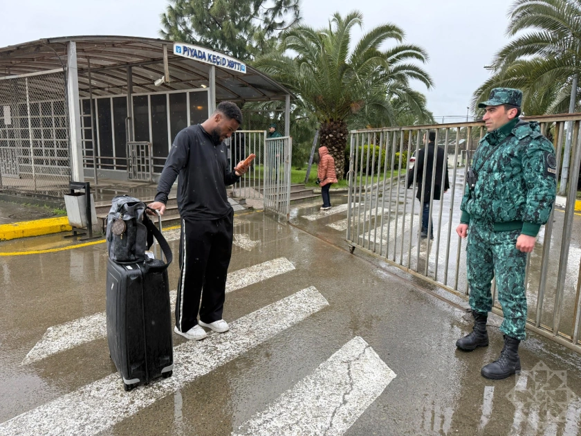 Evacuation through Astara border continues: citizens of France, Tajikistan, and China enter country (PHOTO)