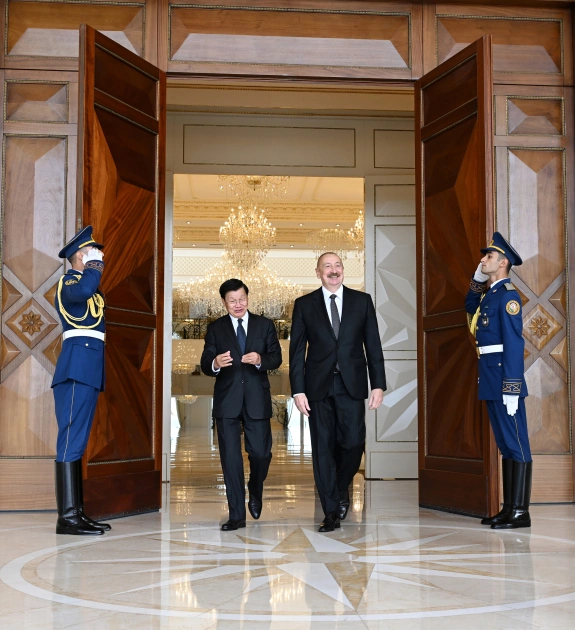 Official luncheon hosted in honor of President of Laos on behalf of President Ilham Aliyev (PHOTO)