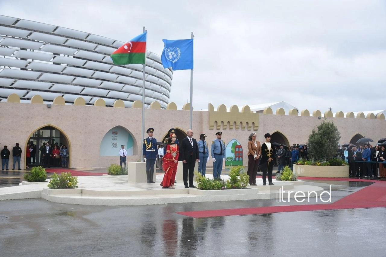 First day of WUF13 wraps up in Baku (PHOTO)