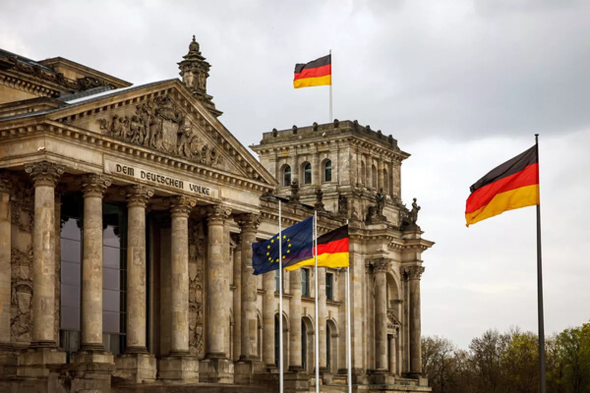 German interior minister warns of rising drone threat to parliament