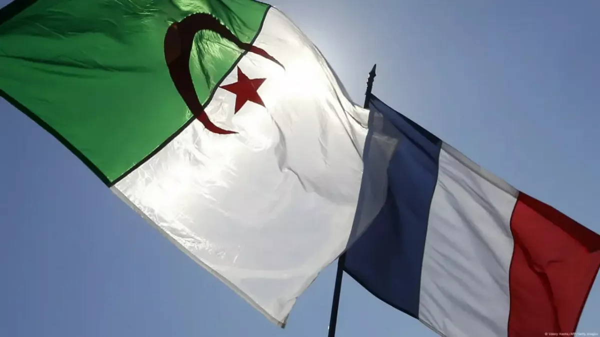 Archives against Paris: Algeria prepares legal offensive Article by Middle East Online