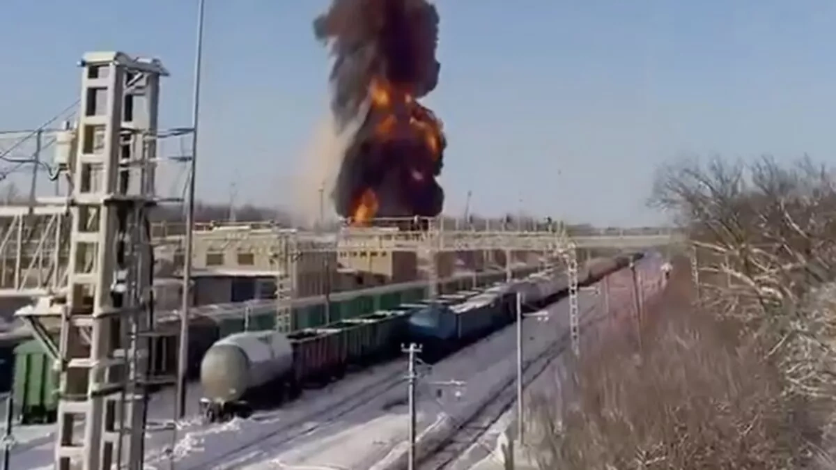Gasoline train derails in Russia, sparks fire at Tambov station