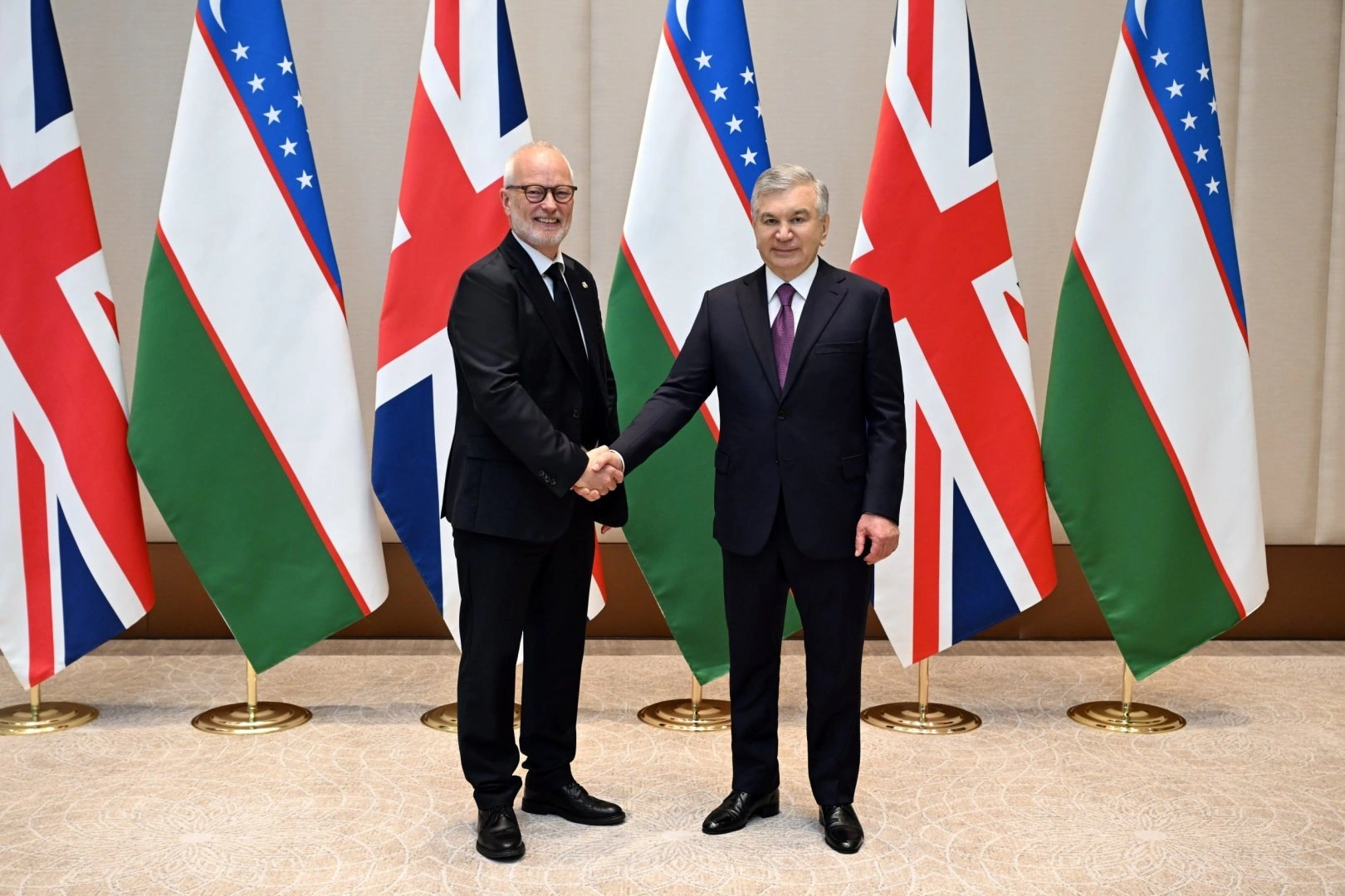 Uzbekistan, UK explore new opportunities in finance, AI and energy