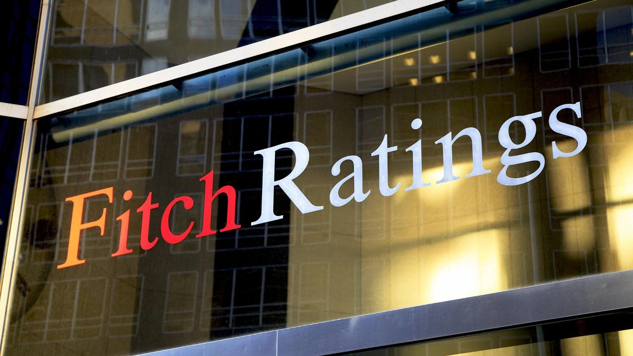 Fitch sees Brent falling to $70 per barrel by September
