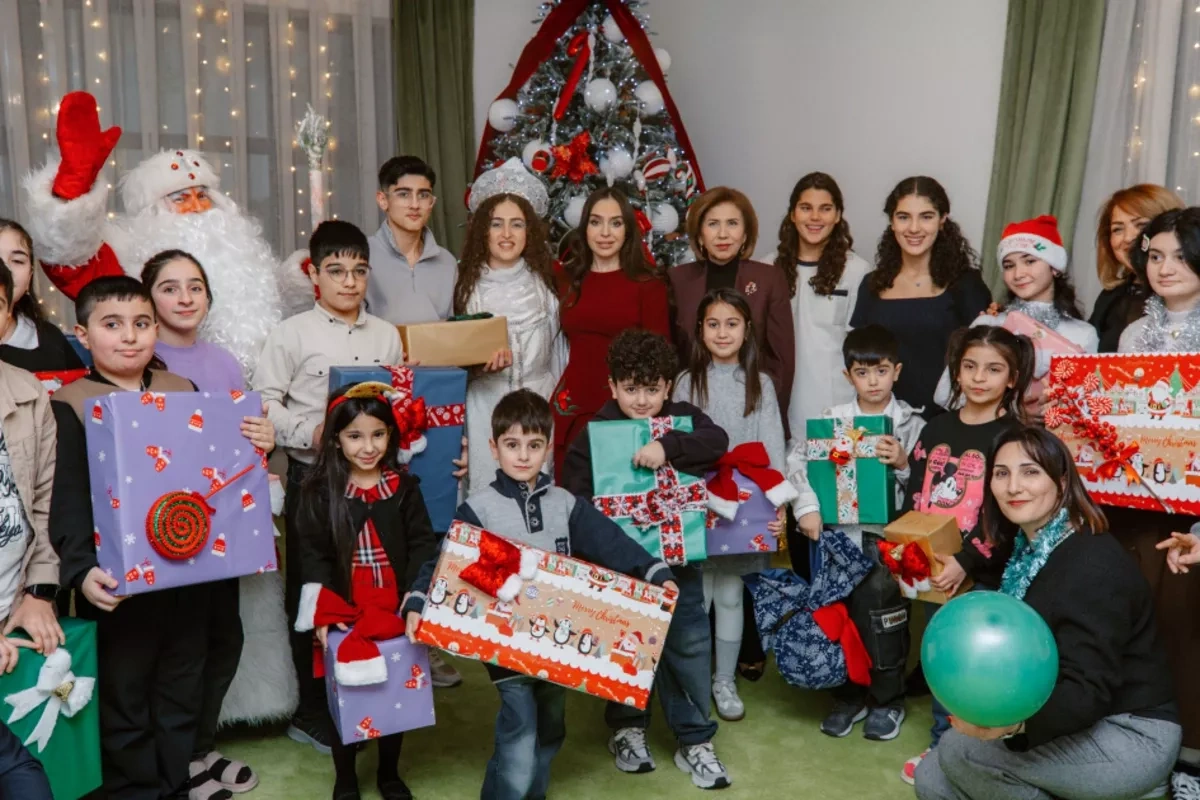 Leyla, Arzu Aliyeva share holiday joy with children at rehabilitation center