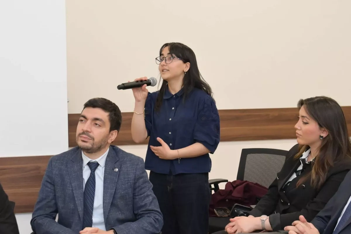 Azerbaijani ministers visit Karabakh University Clinic PHOTO
