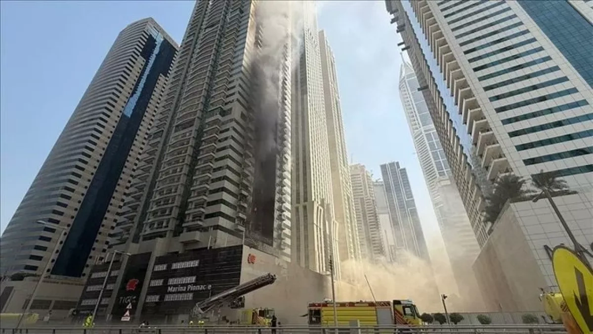 Fire under control in high-rise building in Dubai, no injuries reported PHOTO
