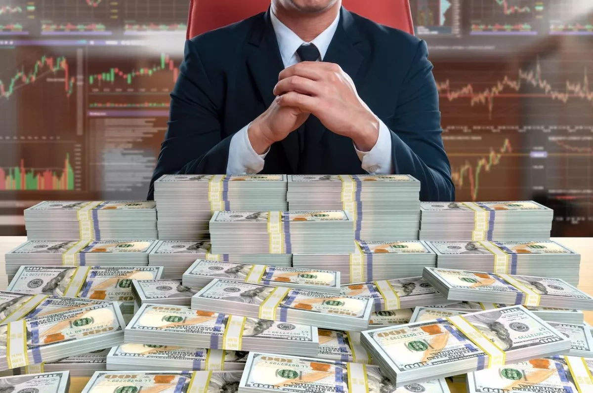 Global billionaire club grows 8.2%, reaching record 3,795