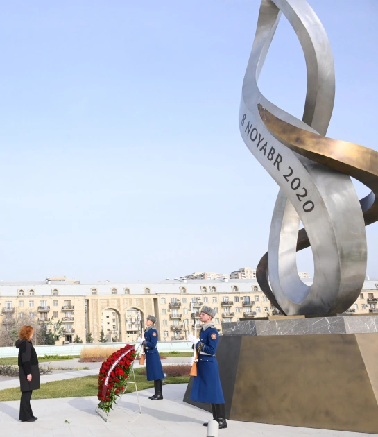 Speaker of Spanish Congress of Deputies visits Victory Park in Azerbaijan's Baku (PHOTO)