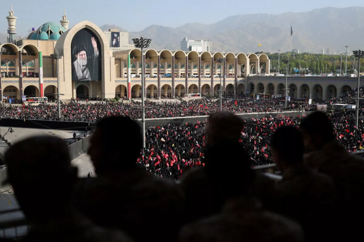 Mass prayer held in Tehran for former Supreme Leader Ali Khamenei