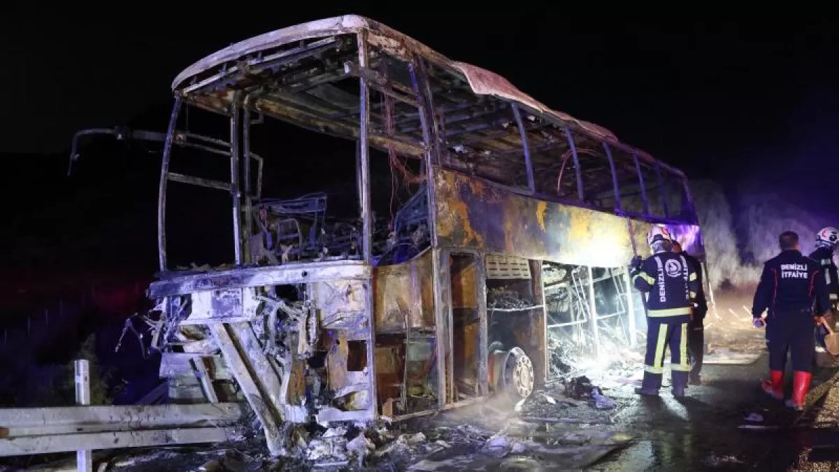 Bus bursts into flames after crash in Türkiye, eight dead, dozens injured