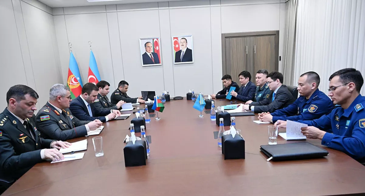Kazakh defence delegation visits Azerbaijan to boost military cooperation