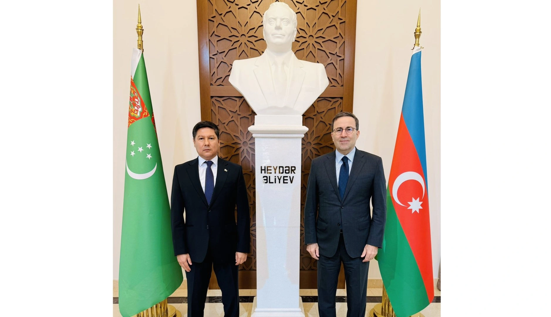 Azerbaijan, Turkmenistan explore new frontiers for energy cooperation