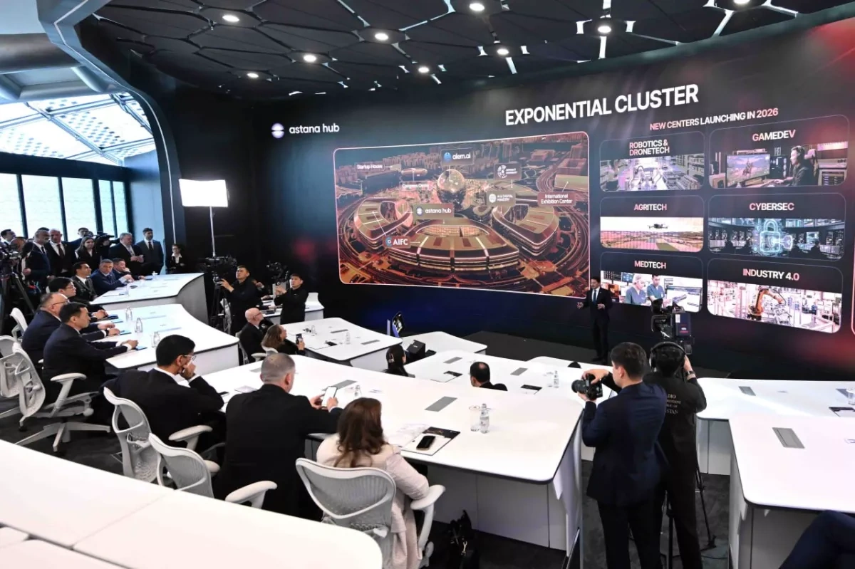 Israel’s president visits AI centre during Kazakhstan trip PHOTO