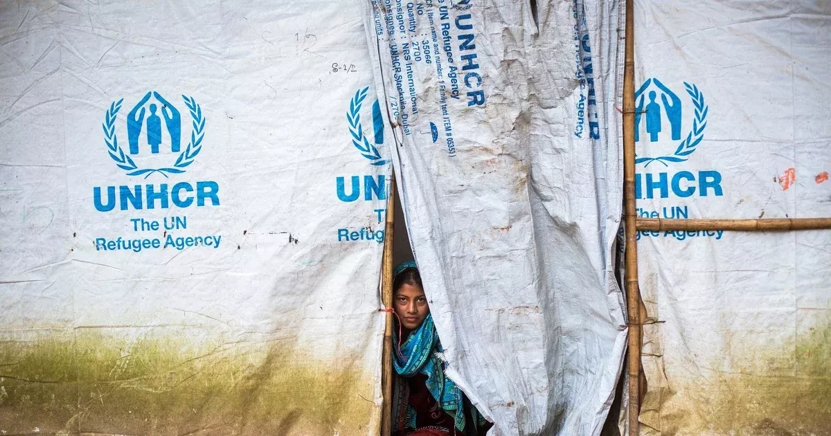 US weighs cutting ties with UN refugee agency, sources say