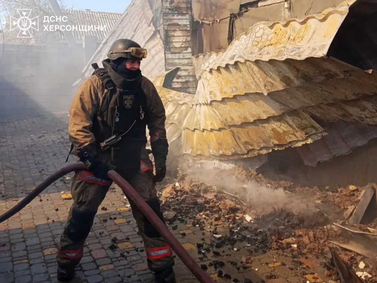 Russian attacks hit multiple Ukrainian regions overnight, causing civilian casualties PHOTO