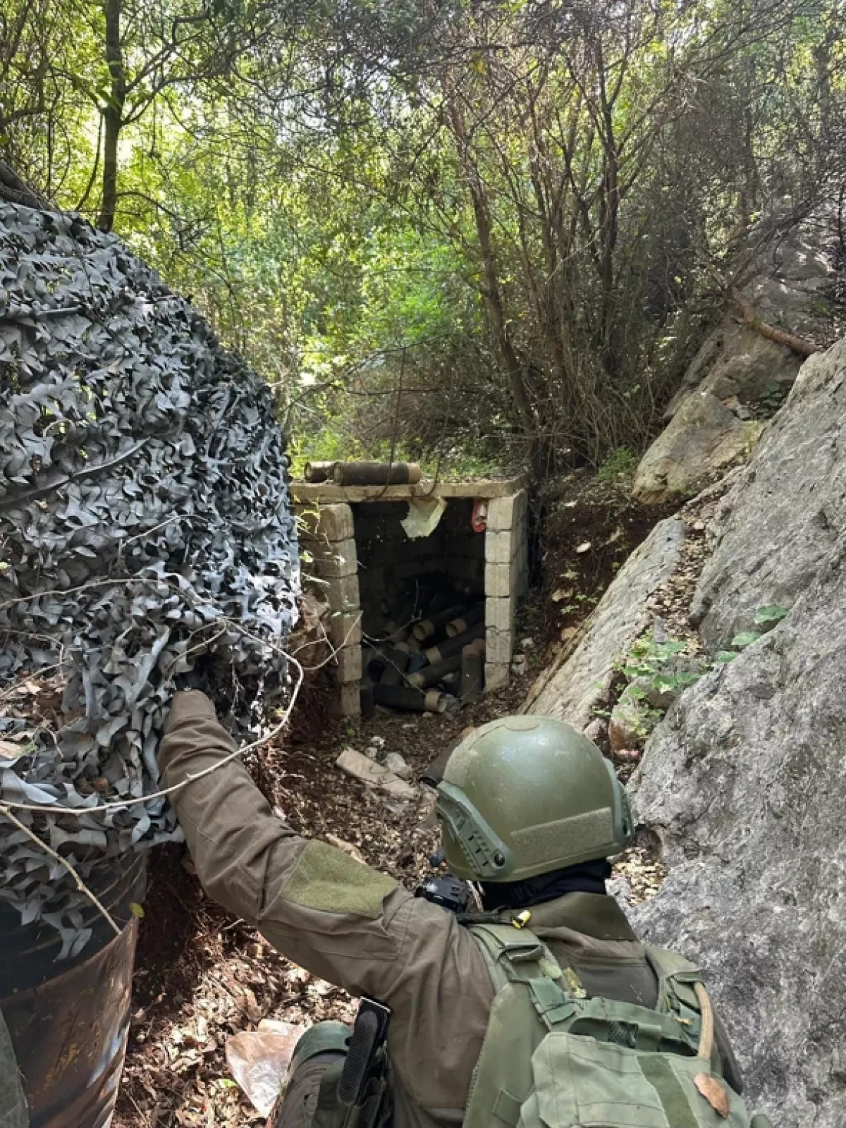Israel destroys Hezbollah's infrastructure on Mount Dov in Lebanon PHOTO
