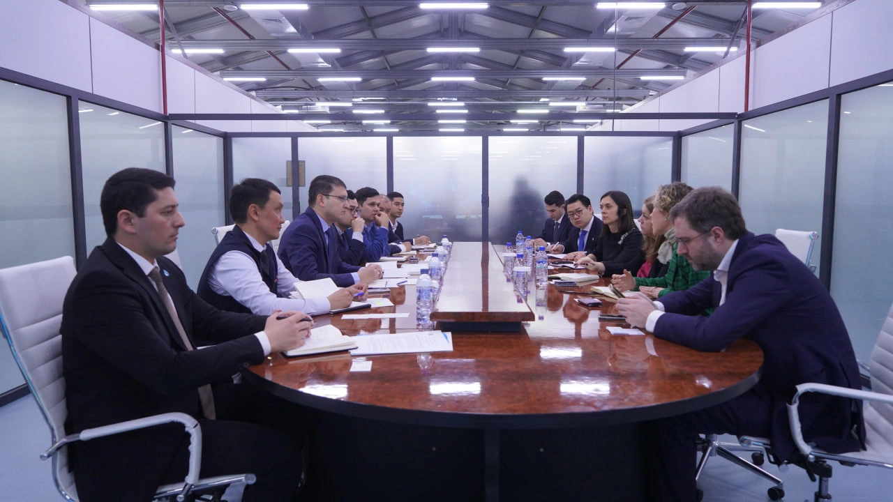 Uzbekneftegaz eyes new credit support from Standard Chartered Bank