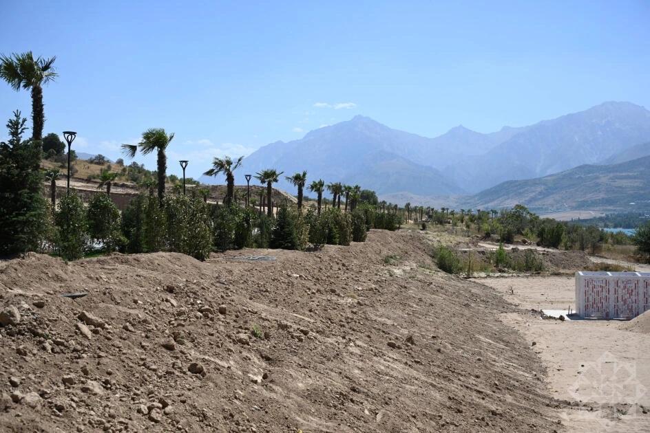 Azerbaijani journalists tour Sea Breeze Uzbekistan complex (PHOTO)