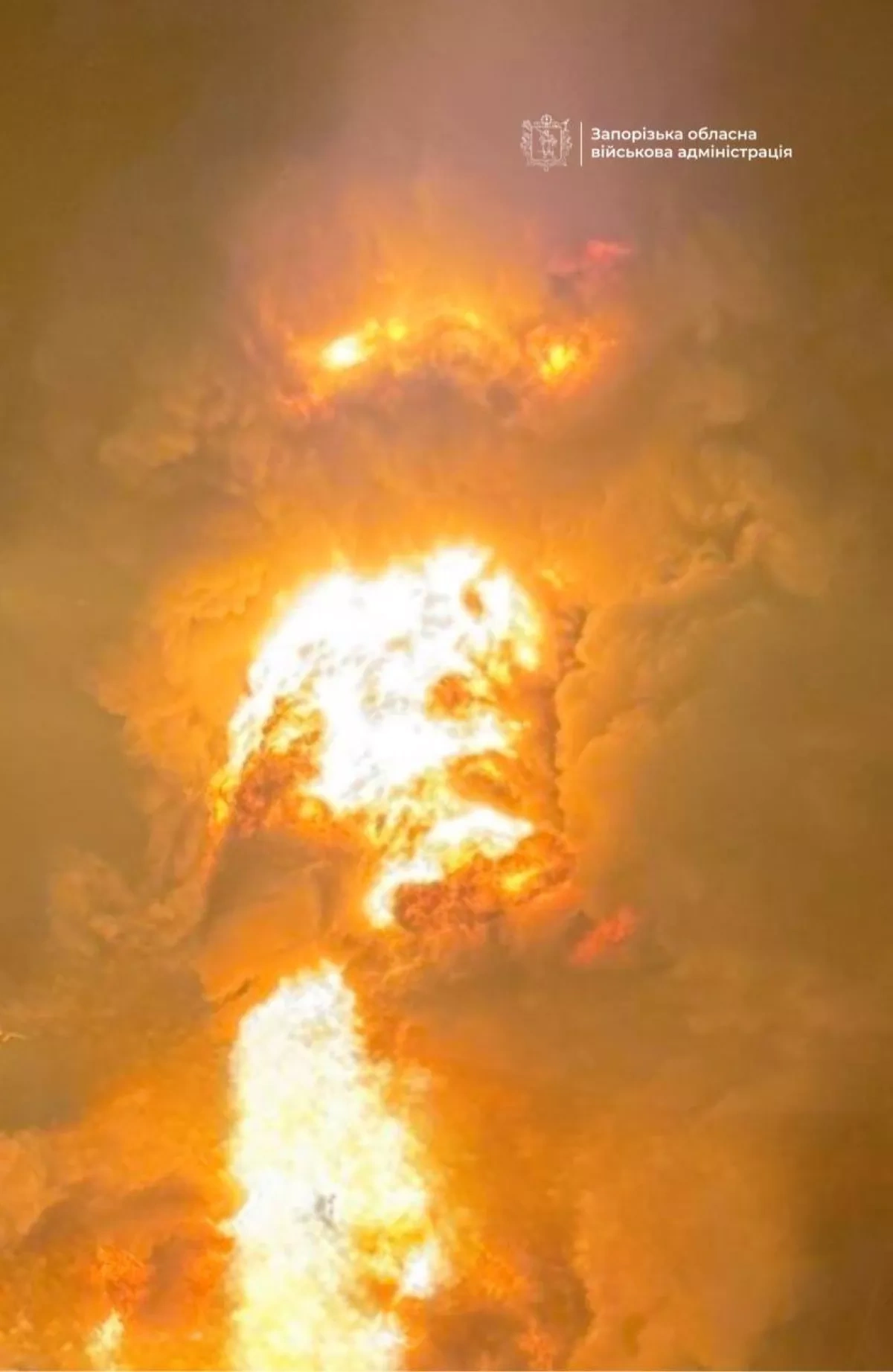 Russian strikes hit infrastructure in Zaporizhzhia, kill three children in Kharkiv photo / video