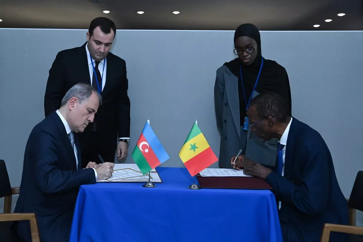 Azerbaijani FM holds talks with Senegalese, Moroccan counterparts on UNGA sidelines