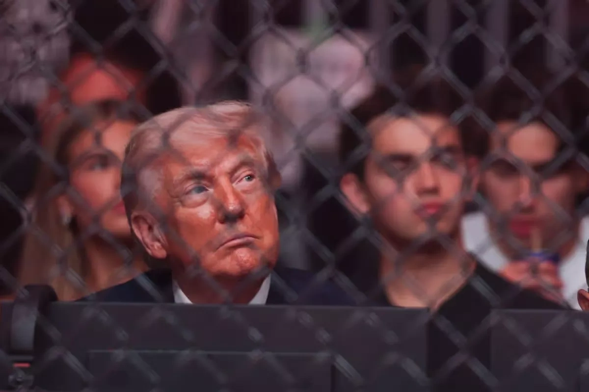 Trump announces exact timing of maritime blockade on Iranian ports